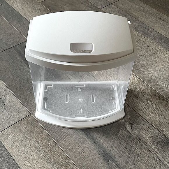 Aqueon Mini-Bow 2.5 Gallon LED Hood Fish Tank. - Picture 1 of 11